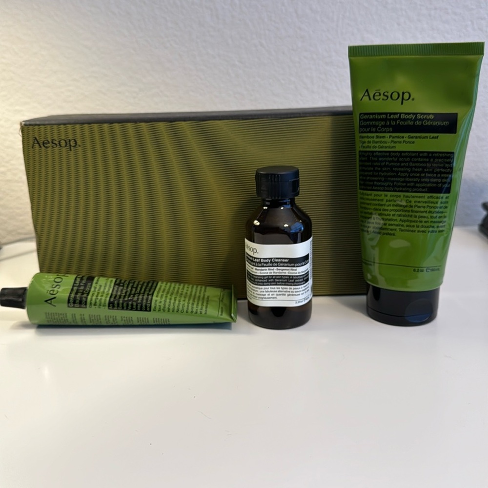 Aesop Rousing Rhythms Geranium Body Trio